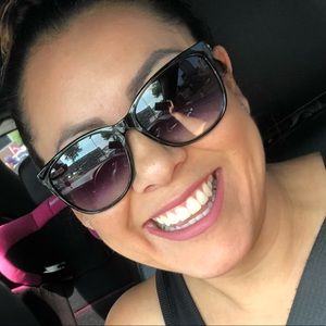 Meet your Posher, Jodi